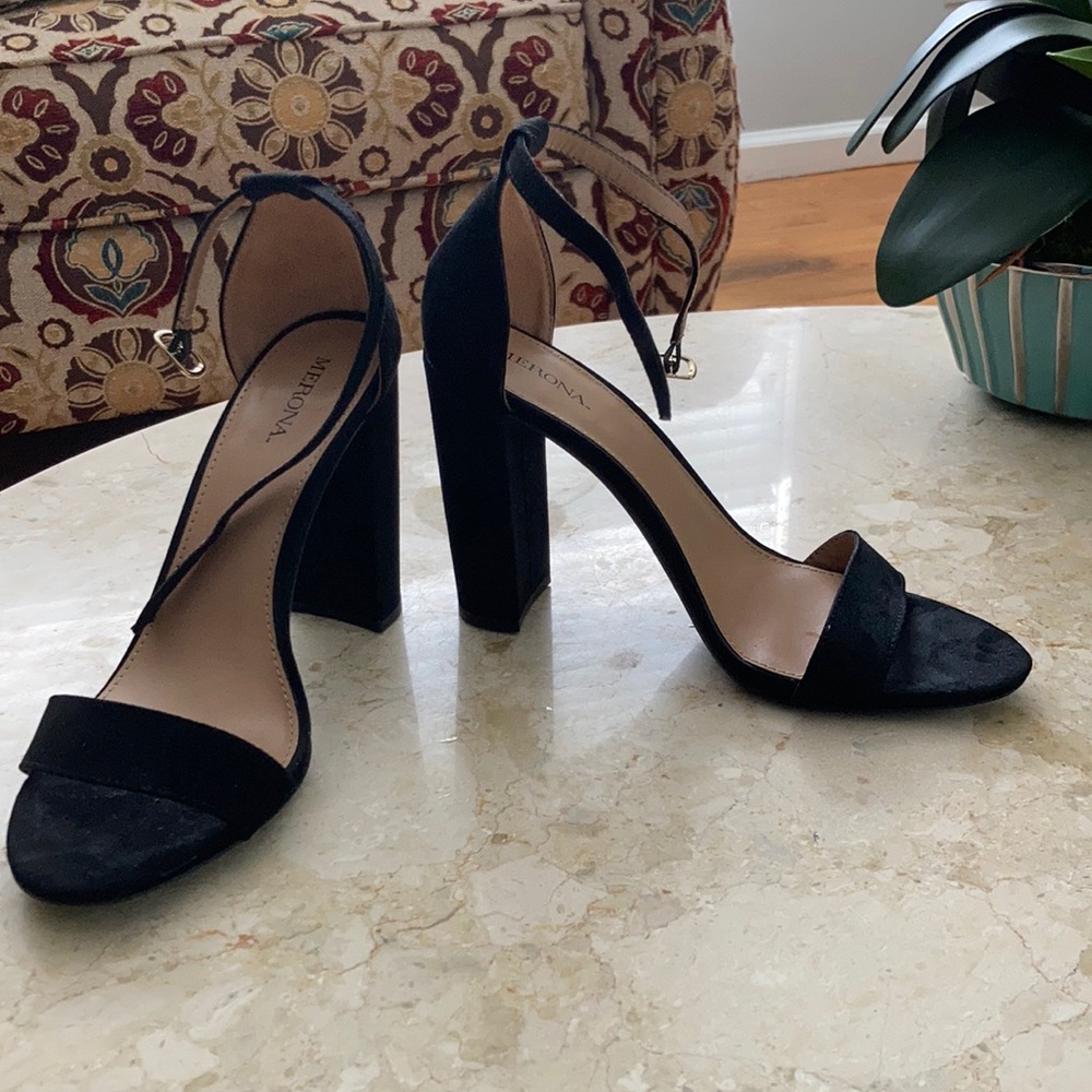 Strappy Black High-heels